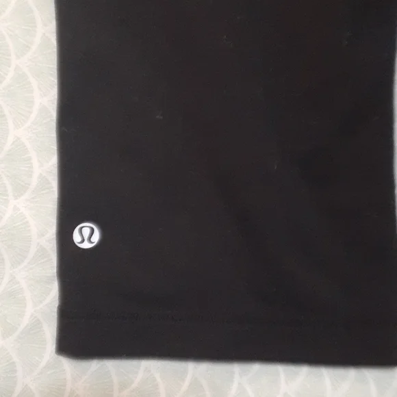 Lululemon Yoga Pants Size 6 - Picture 8 of 9